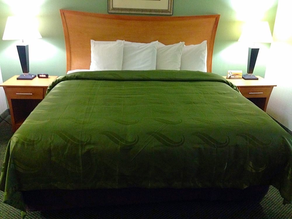 Quality Inn & Suites Near I-480 And I-29 Council Bluffs Kültér fotó