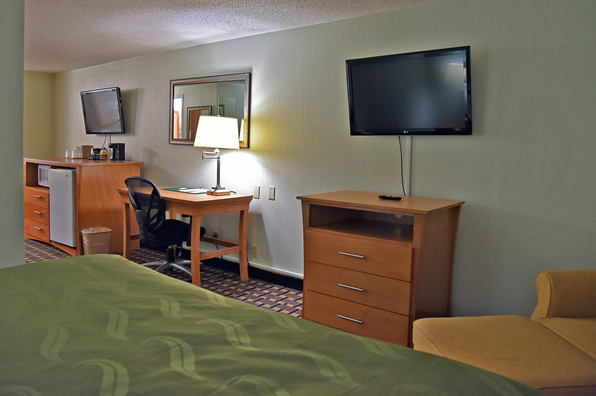 Quality Inn & Suites Near I-480 And I-29 Council Bluffs Kültér fotó